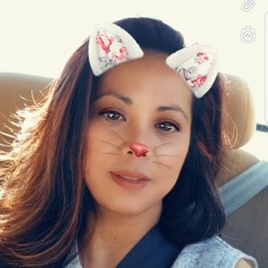 Meet your Posher, Andrea